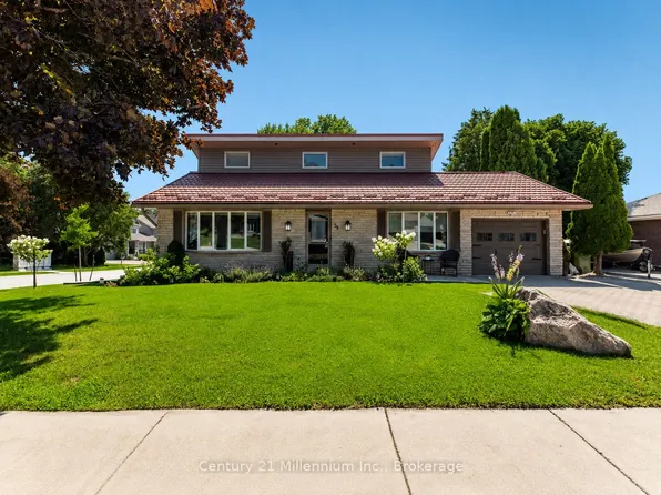 38 Grayview Dr, Grey Highlands, ON N0C 1H0