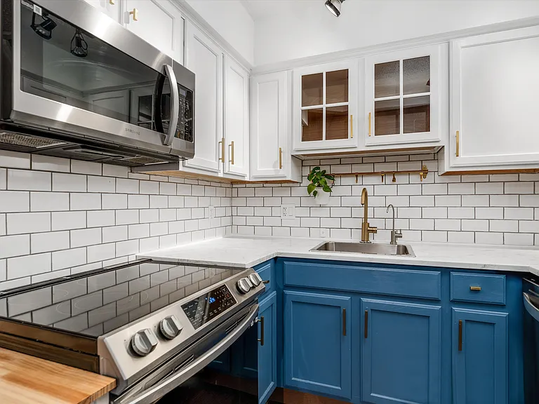 42253 Old Pond Cir — Photo 9