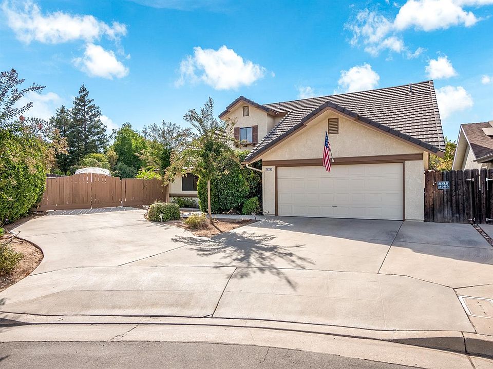 1st image of 1623 E Deyoung Dr
