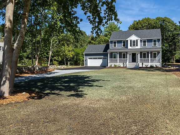 4th image of 65 Great Neck Rd