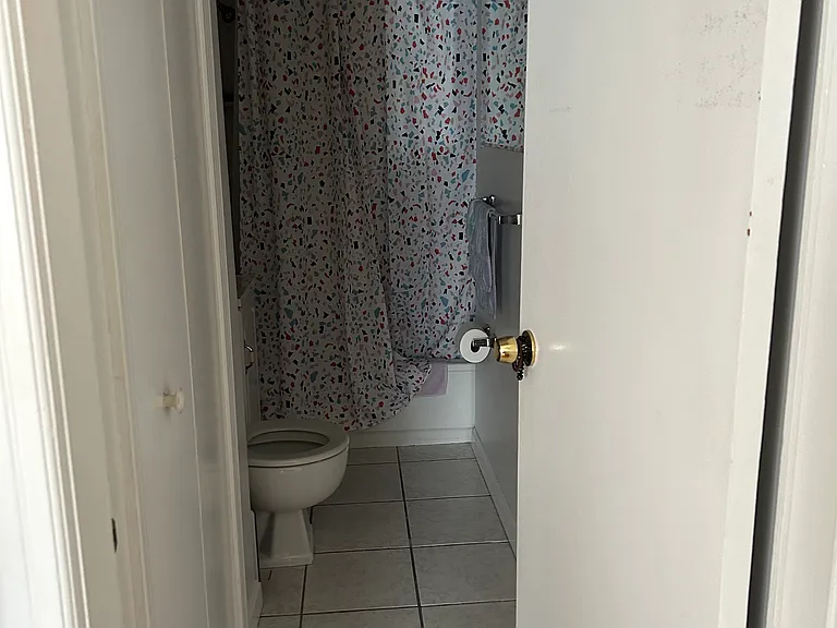 12 Greendale Ave #2 — Photo 15