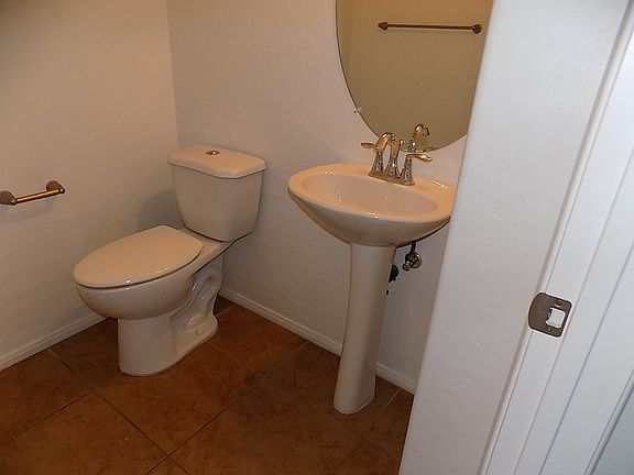 4th image of 10222 Wolfeboro Ave