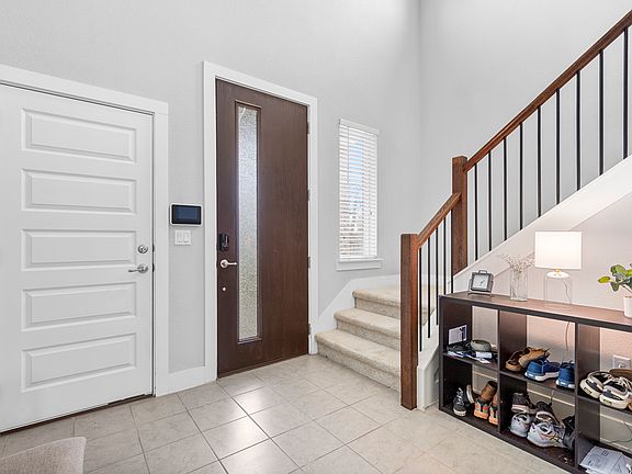 3rd image of 8208 Brahma Dr