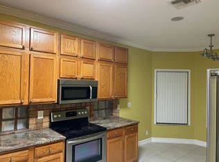 6344 Harbour Club Dr #1, Lake Worth, FL 33467