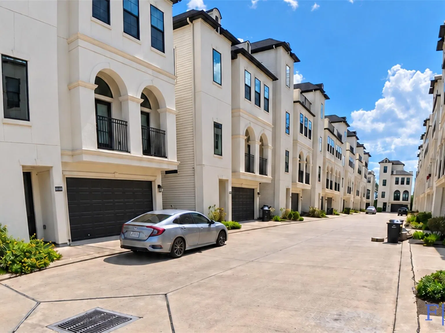 3 bed, 3.5 bath, 2058 sqft, $3,600 — Photo 1