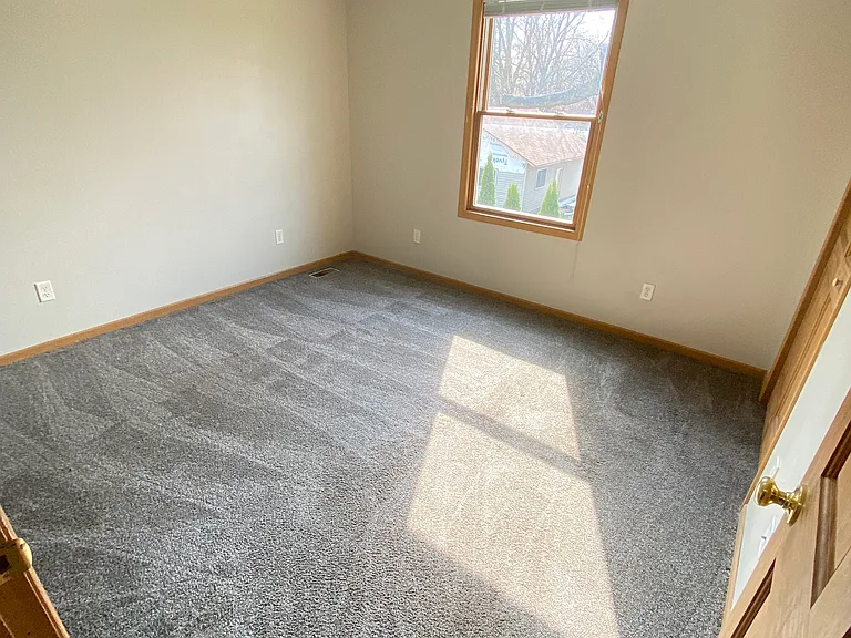 2272 Daniel Ct — Photo 9
