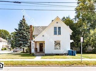 1104 S Jackson St, Auburn, IN 46706
