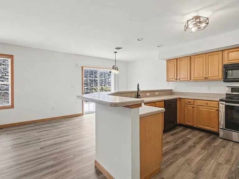 134 Sable Dr — Photo 5