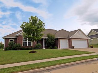 1804 Labrador Dr, Columbia, MO 65203