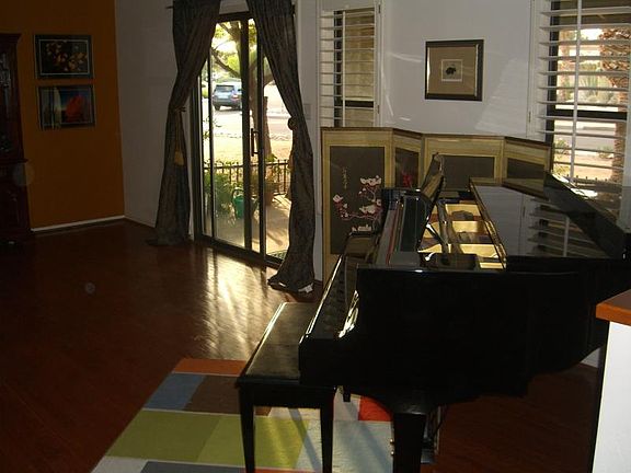 2nd image of 347 W Pine Valley Dr