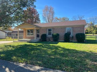 301 Yorktown Dr, Paris, KY 40361