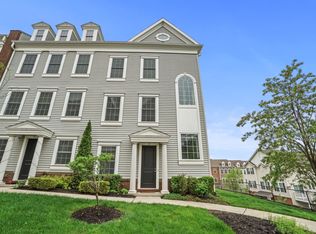 115 Roosevelt Dr, Wood Ridge, NJ 07075