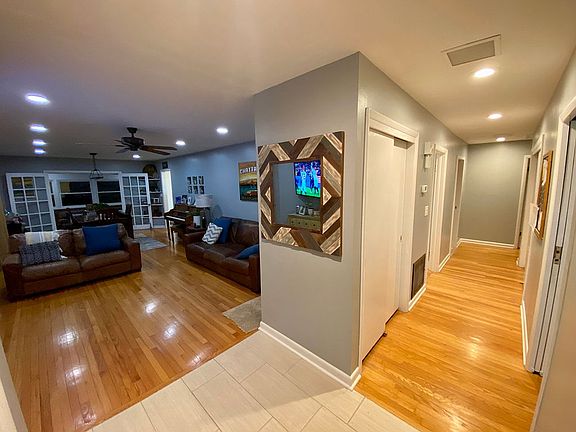 4th image of 1165 Forest Plaza Cir