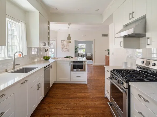 37 Sheridan Ave Floor 1, Medford, MA 02155
