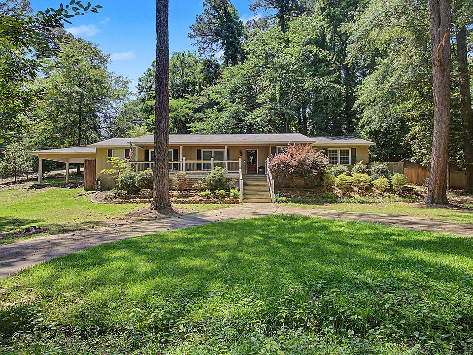 1st image of 1605 Seminole Dr