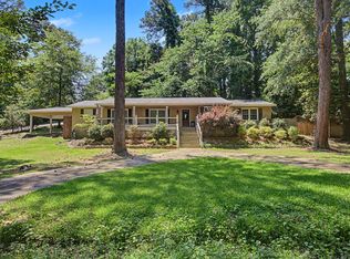 1605 Seminole Dr, Columbus, MS 39705