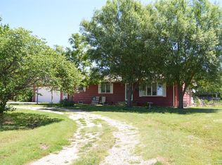 1915 9th Rd, Lorraine, KS 67459