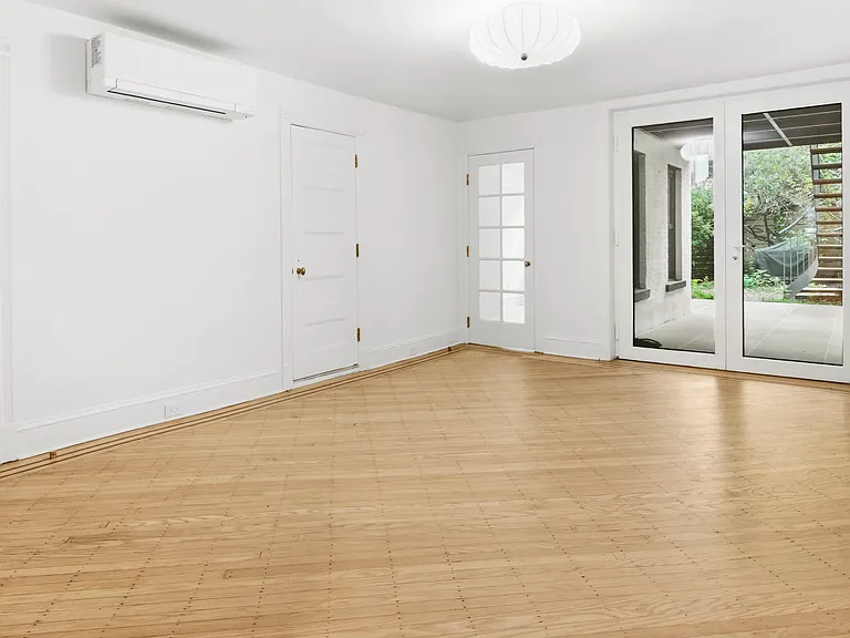 859 Carroll St #1 — Photo 6