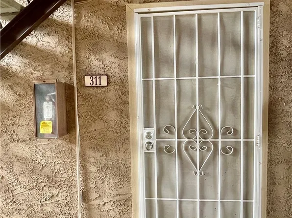 5295 Indian River Dr Unit 311, Las Vegas, NV 89103