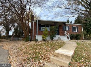 3903 Fairview Dr, Fairfax, VA 22031