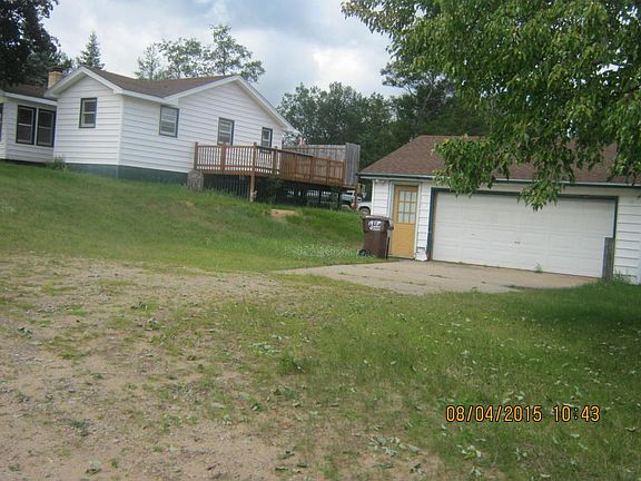 3rd image of 1417 Leonard Dr