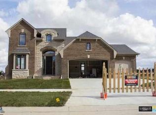 45730 Torch Lake Dr, Macomb, MI 48044