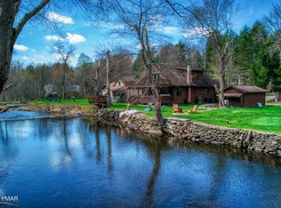 17 Firefighter Ln, Clifton Township, PA 18424