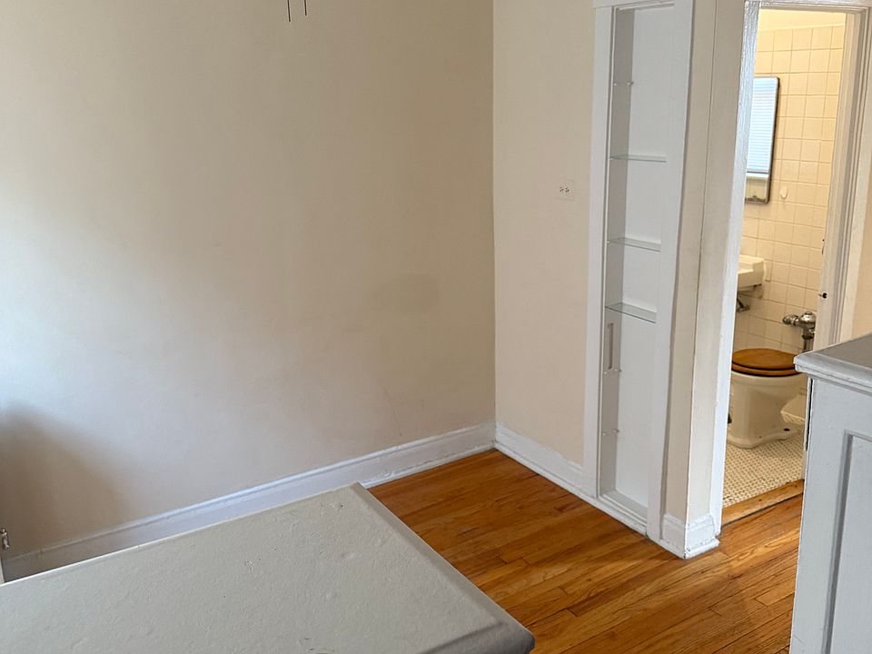 1st image of 5018-40 N Lincoln Ave #5032-1