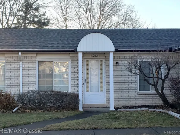11803 Meadow Lane Dr #71, Warren, MI 48093