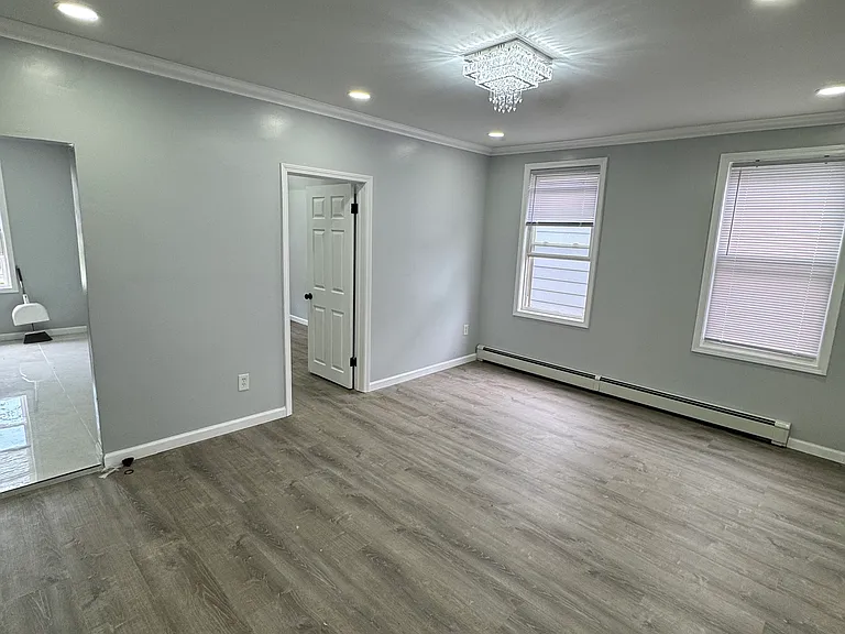 300 E Price St #2 — Photo 20
