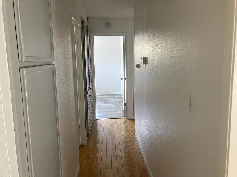 1229 Eastridge Dr — Photo 27