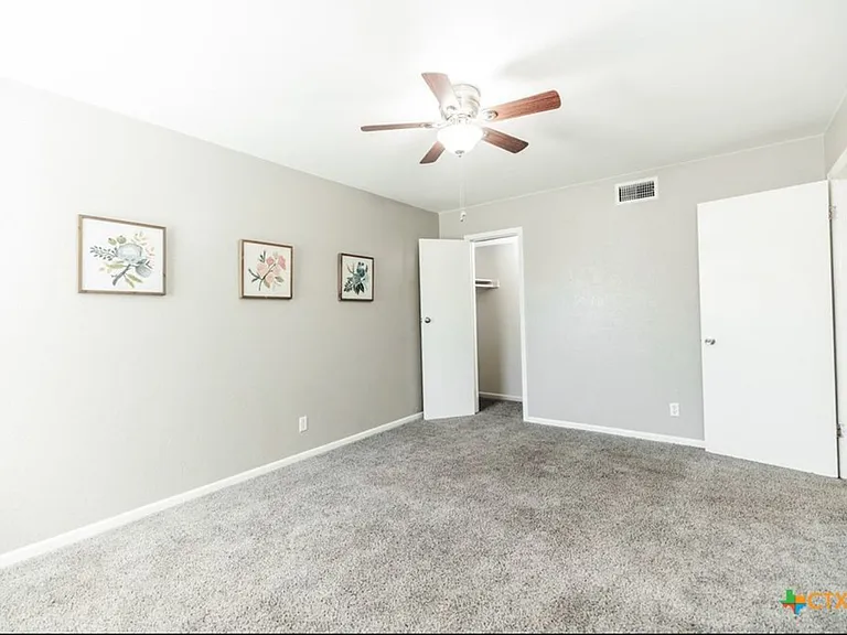 304 Palmwood Dr #D — Photo 12