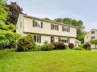44 Williams Rd, Lexington, MA 02420