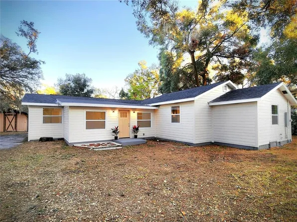 8917 N Highland Ave, Tampa, FL 33604