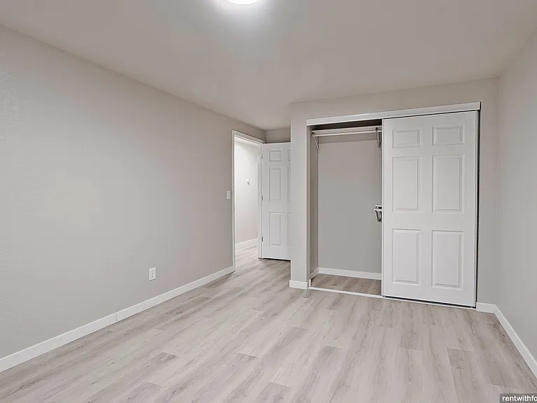 3809 E. River Dr. — Photo 7