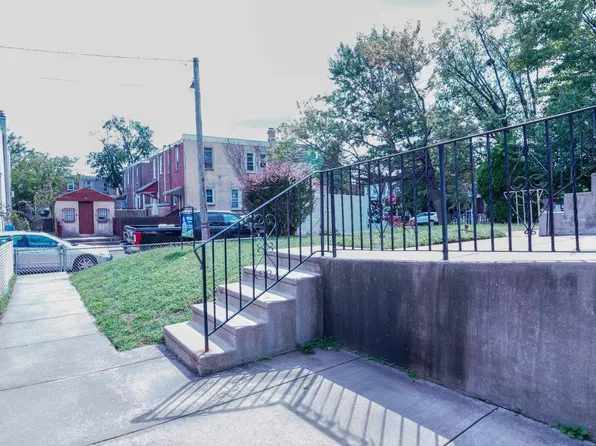 6606 Jackson St, Philadelphia, PA 19135