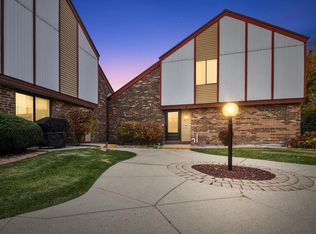 Park Meadows, Milwaukee, WI 53221