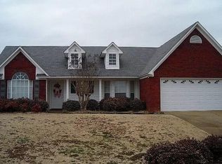 146 Garden Terrace Dr, Oxford, MS 38655