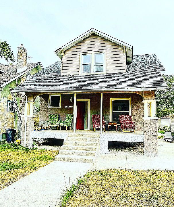 1st image of 3011 Ezra Ave