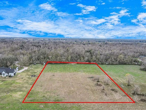 5th image of 1402 County Road 34