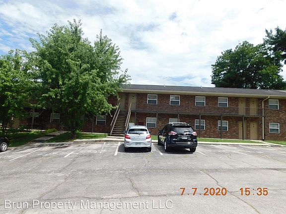 2nd image of 2716 Holbrook Dr APT 7