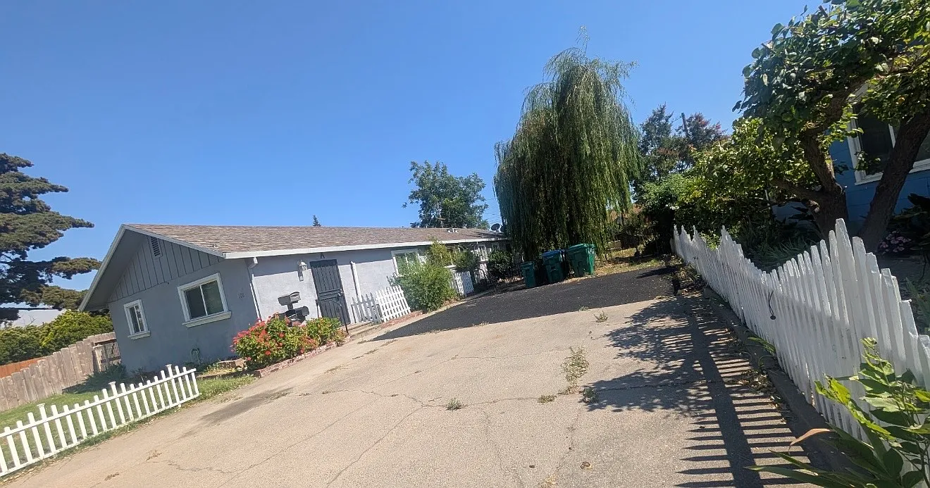 1 bed, $1,400 — Photo 1