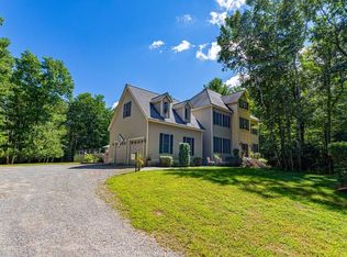 72 Dunn Rd, Ashburnham, MA 01430
