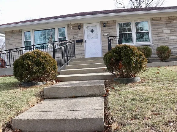 3712 Stanton Blvd, Louisville, KY 40220