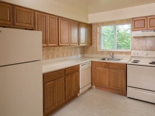 7 Oakwood Dr #391