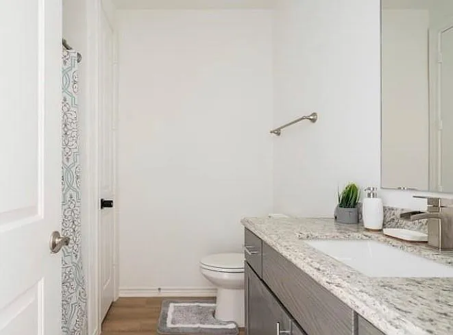 3231 Real St #B — Photo 13