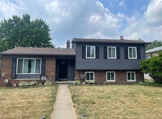 43415 Hartwick Dr, Sterling Heights, MI 48313