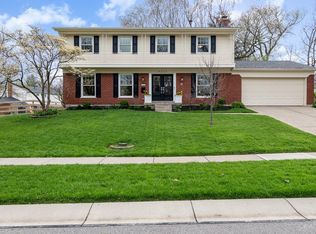 9264 Axminster Dr, Cincinnati, OH 45251