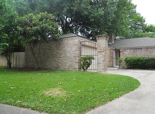 2203 Silver Sage Dr, Houston, TX 77077