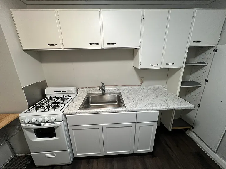 1020 W Center St #1 — Photo 4